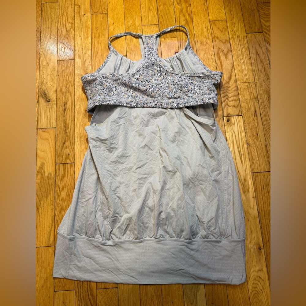 lululemon athletica Gray and White Women's Top - Picture 2 of 5
